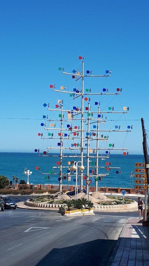 Victoria Luxury Beachfront Apartment In Benalmadena Costa Luaran gambar